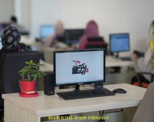 آموزشگاه طراحی سایت و سئو دارکوب