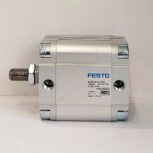 نمایندگی فروش جک کامپکت  ADVU فستو