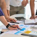 انجام خدمات مالی و مالیاتی