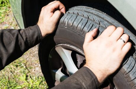 عمر مفید لاستیک خودرو چقدر است و از کجا بفهمیم باید تعویضش کنیم؟