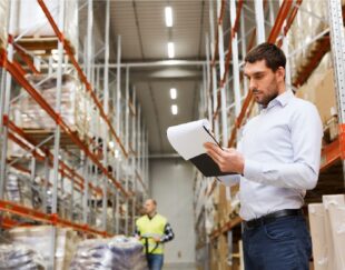 استخدام انباردار و مسئول تحویل و بسته‌بندی کالا