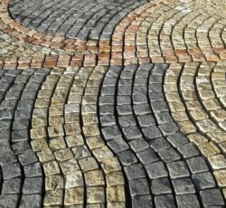 ارائه سنگ های کوبیک و ورقه ای در رنگهای متنوع باضمانت کیفیت