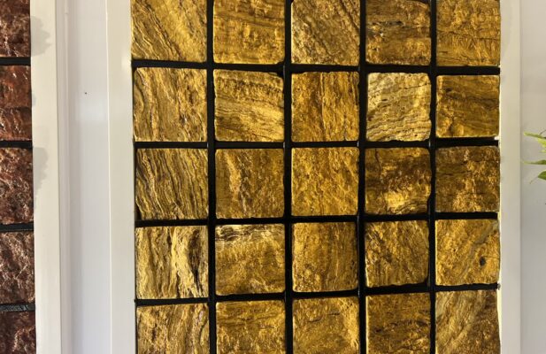 ارائه سنگ های کوبیک و ورقه ای در رنگهای متنوع باضمانت کیفیت