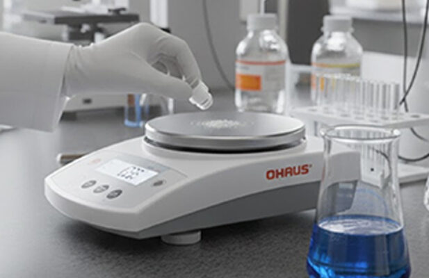 ترازوی دقیق اوهاس مدل PR4202