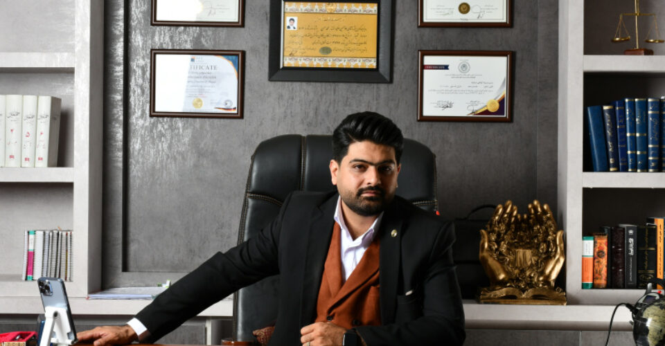 قبل از انتخاب وکیل در شیراز، حتما این مقاله رو بخون!