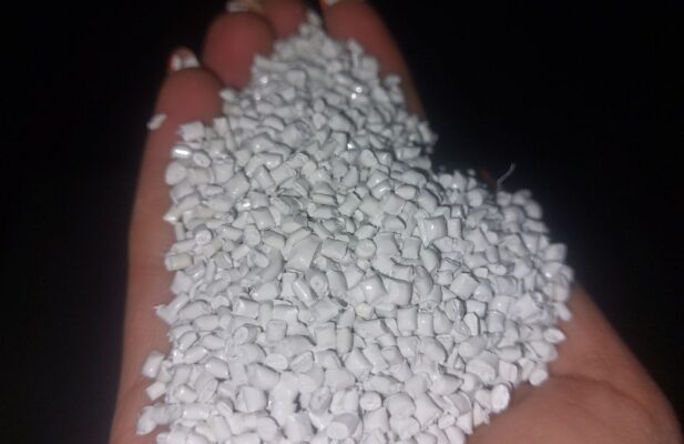 تولید انواع پلی کربنات با کیفیت بالا