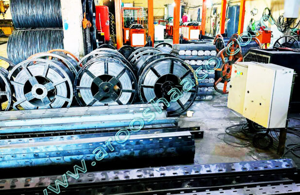 فروش و تولید انواع محصولات فولادی و وال پست با برند معتبر آروشا