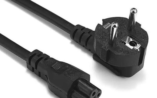 چرا تمایز بین کابل‌های پاور، UPS و بک تو بک برای هر کسب و کاری حیاتی است؟