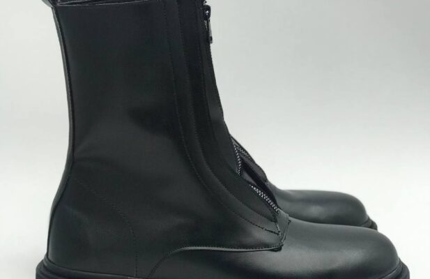 مرکز طراحی و تولید مدلهای کفش فشن و خاص روز دنیا