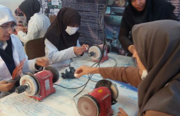 آموزش طلا سازی و فروشندگی طلا و جواهر و گوهر تراشی