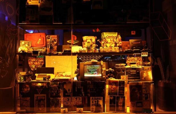 گیم سنتر جی پلات؛ اتاق مجزای PS5 و تعمیرات فوری در پاکدشت